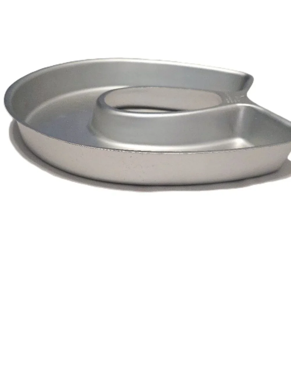Wilton vintage horseshoe